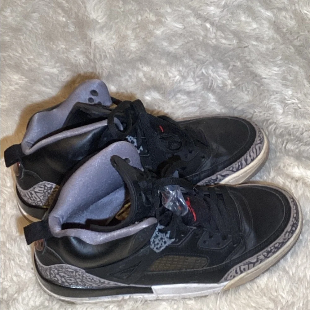 Jordan spizike black 313371-034 sneakers size 9.5